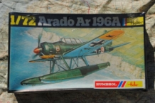 images/productimages/small/ Arado Ar 196 Heller 241 origenele verpakking doos.jpg
